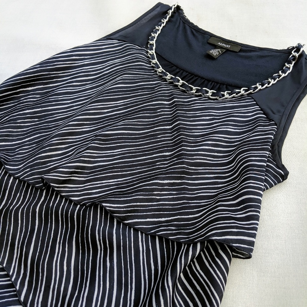 Alfani M Blouse Navy and White with Beautiful Neck